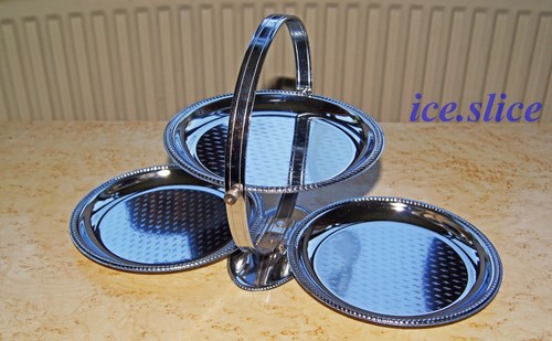 Vintage chromed metal - vintage,