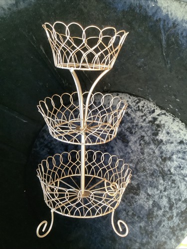 Gold wire tier - wire, 3
