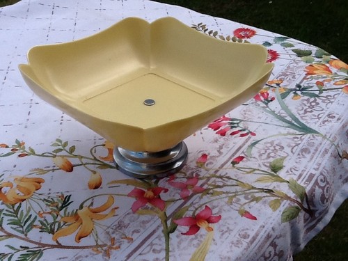 Early plastic yellow - plastic,